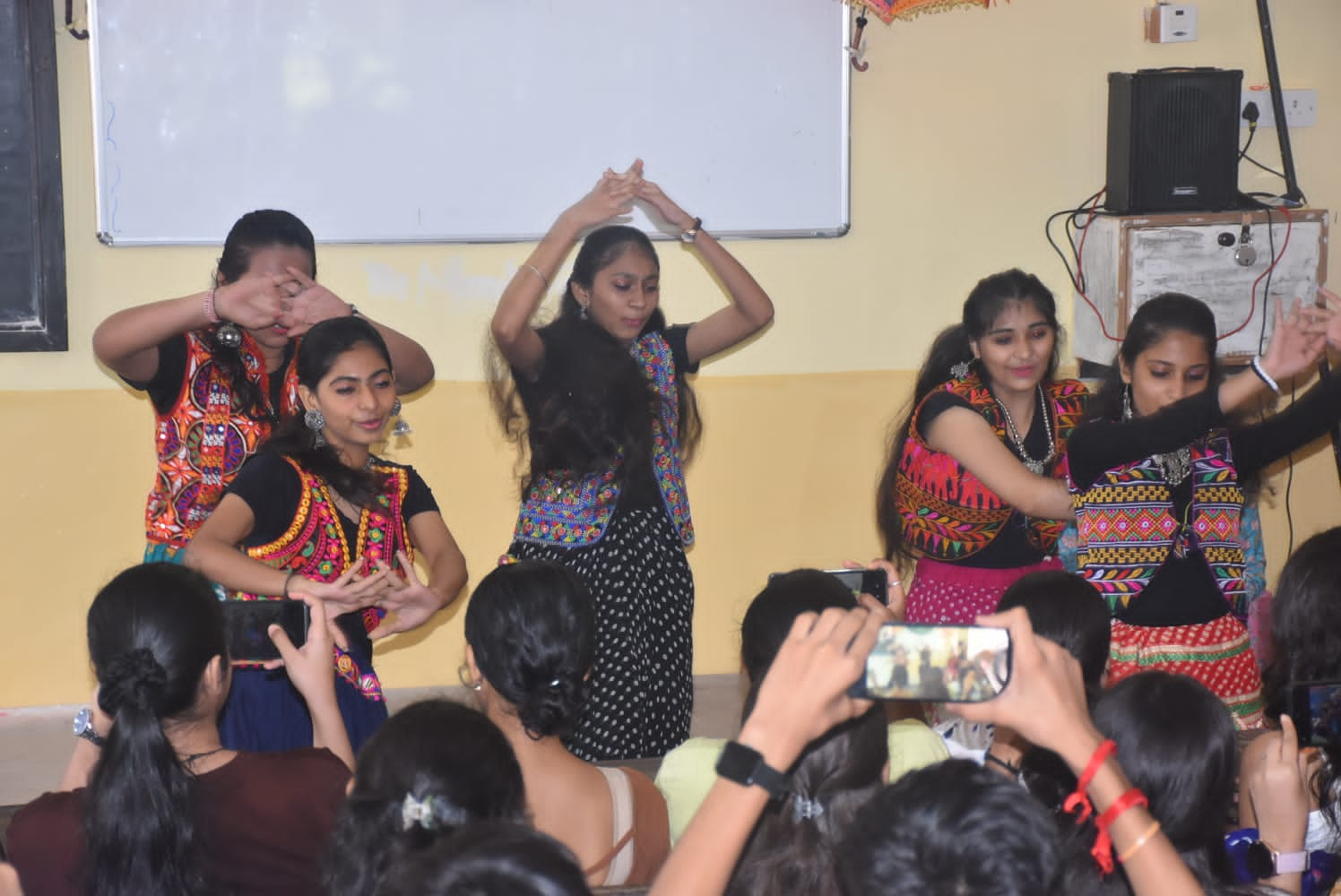 GUJRATI DIVAS | Somaiya Vidyavihar University